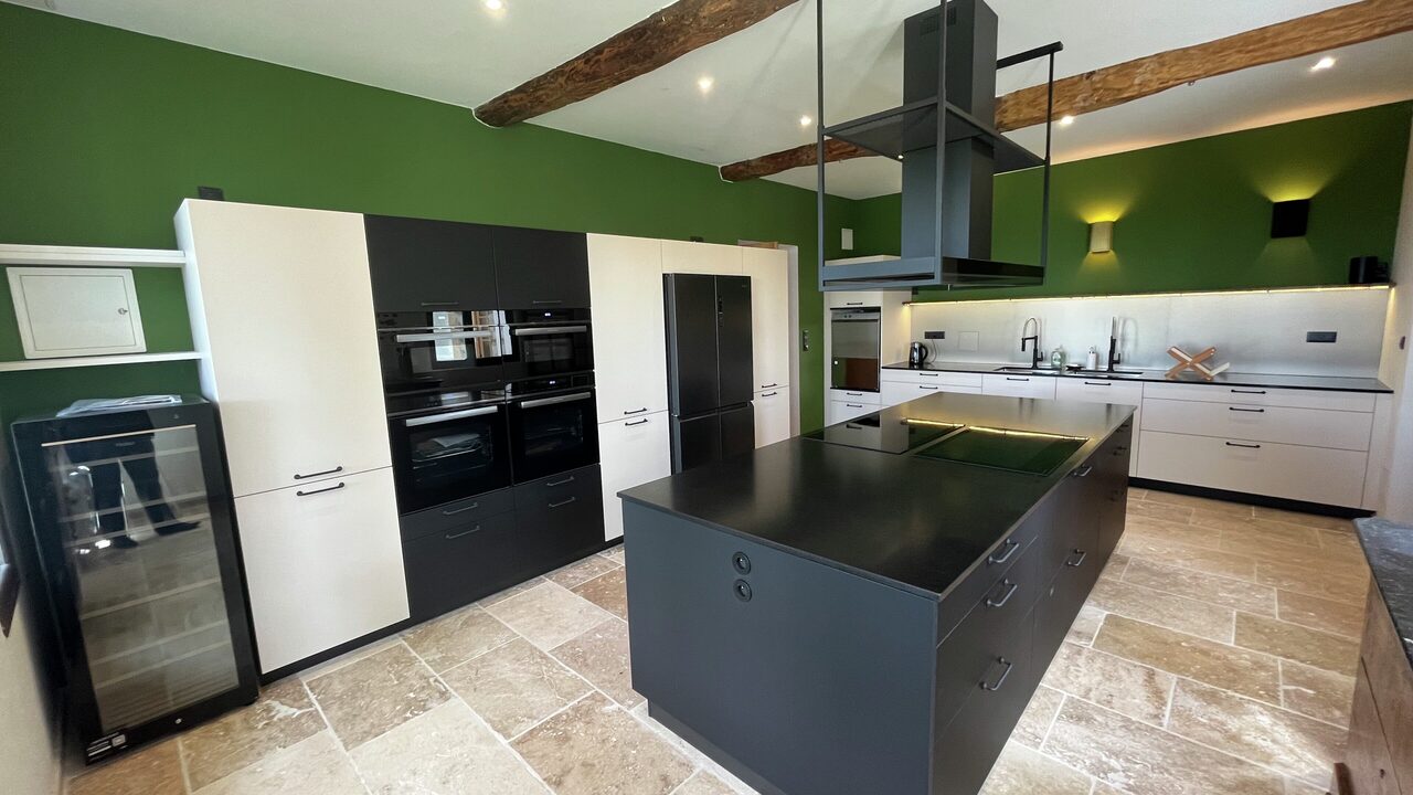 Gran cocina equipada del Domaine de Segonne